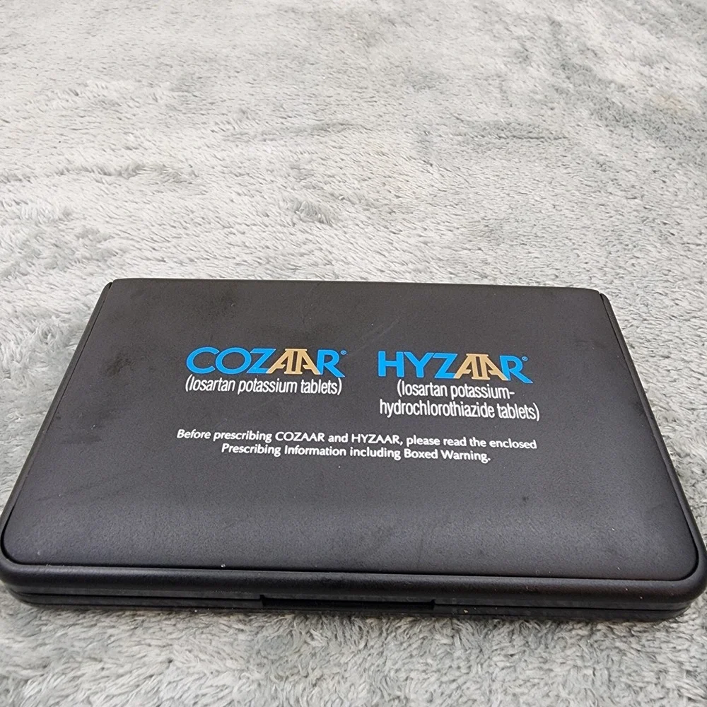 Cozaar Hyzaar Black Pocket Calculator Pharmaceutical Drug Rep Promo Advert‎